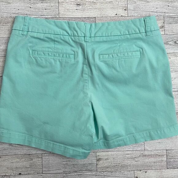 Crown & Ivy Shorts Size 8 - Picture 2 of 4
